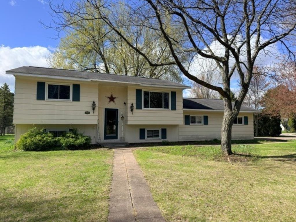 Photo of 3513 Honeysuckle LANE, Wausau, WI 54401 (MLS # 22601859)