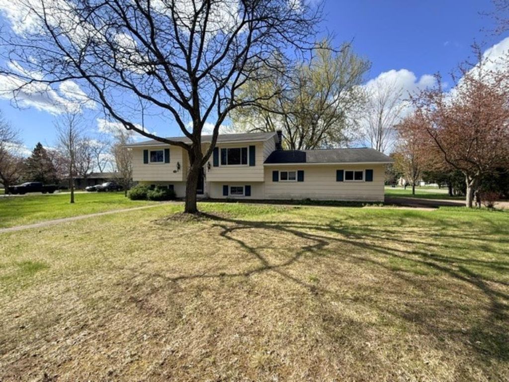 Photo of 3513 Honeysuckle LANE, Wausau, WI 54401 (MLS # 22601859)