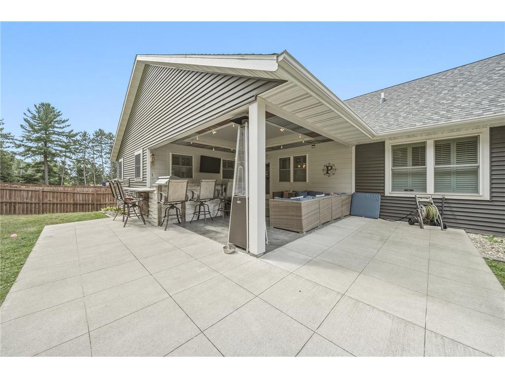 Photo of 1201 Andover AVENUE, Eau Claire, WI 54703 (MLS # 7135085)