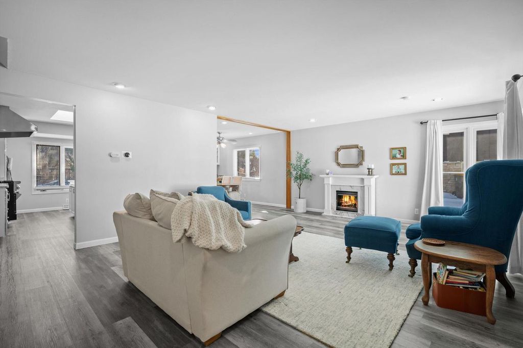 Photo of 4614 N 107th STREET, Wauwatosa, WI 53225 (MLS # 1954493)