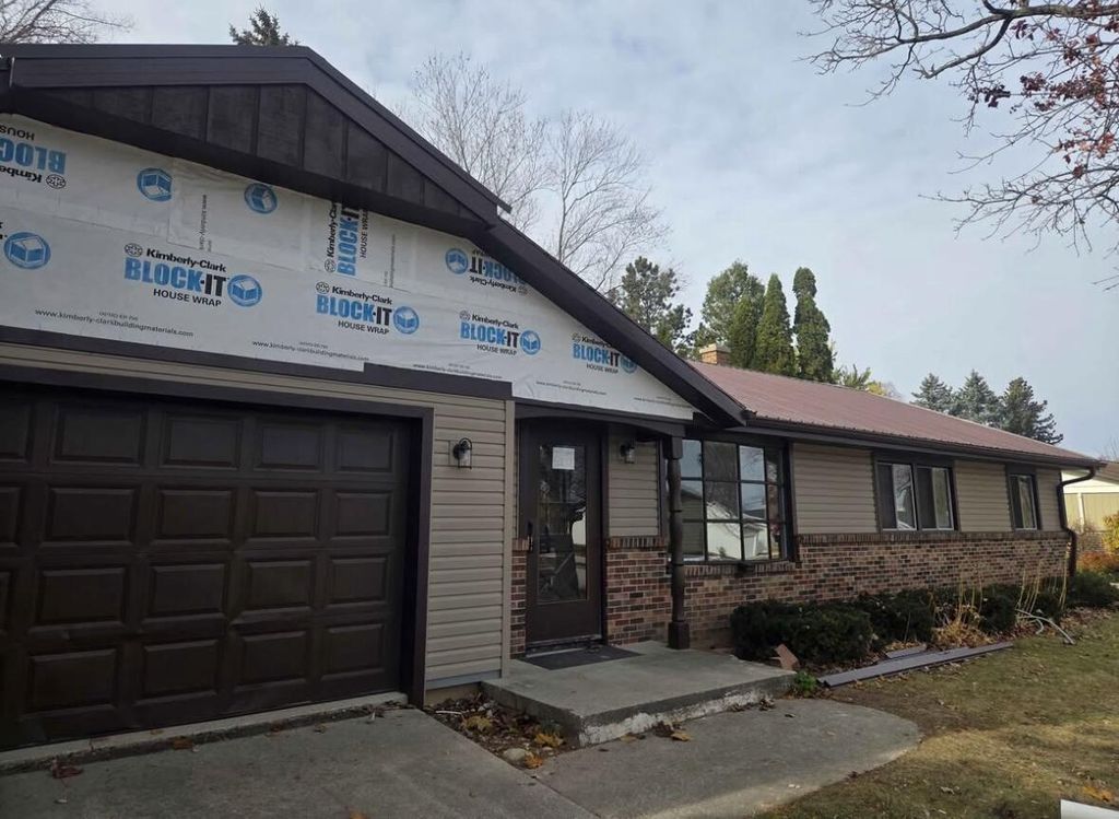 Photo of 555 Meadow LANE, Sheboygan Falls, WI 53085 (MLS # 1943200)