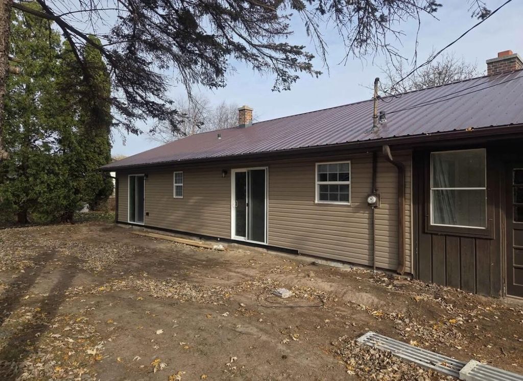 Photo of 555 Meadow LANE, Sheboygan Falls, WI 53085 (MLS # 1943200)