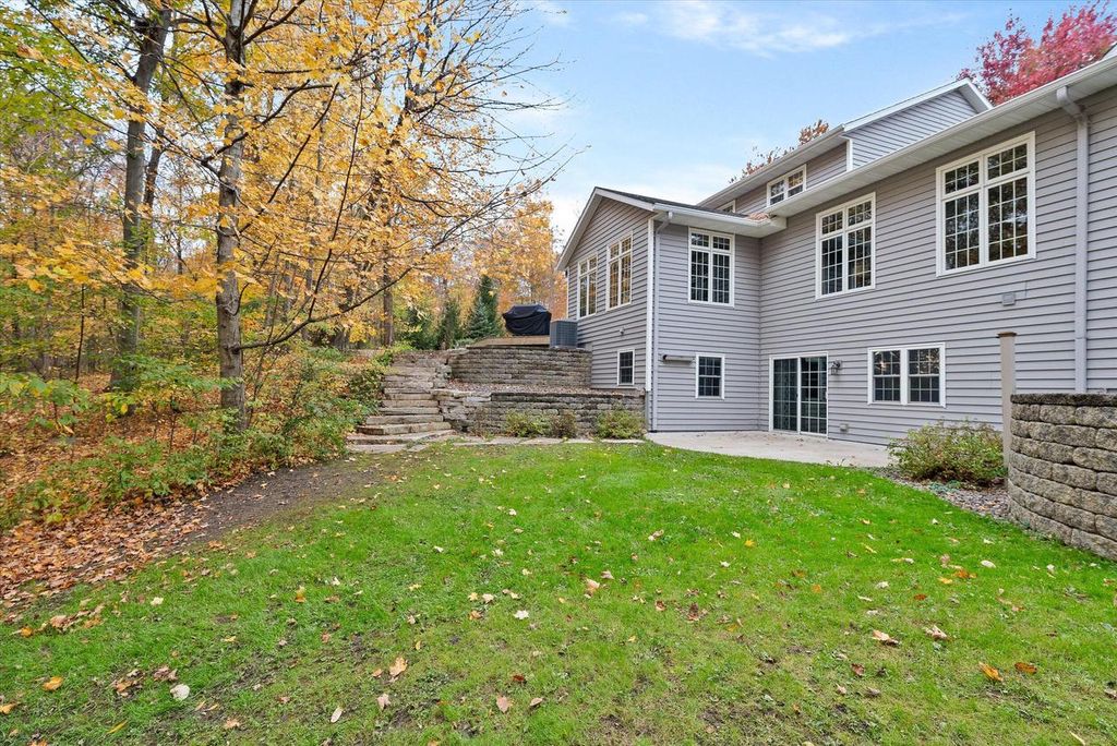 Photo of 2490 S River ROAD, West Bend, WI 53095 (MLS # 1940806)