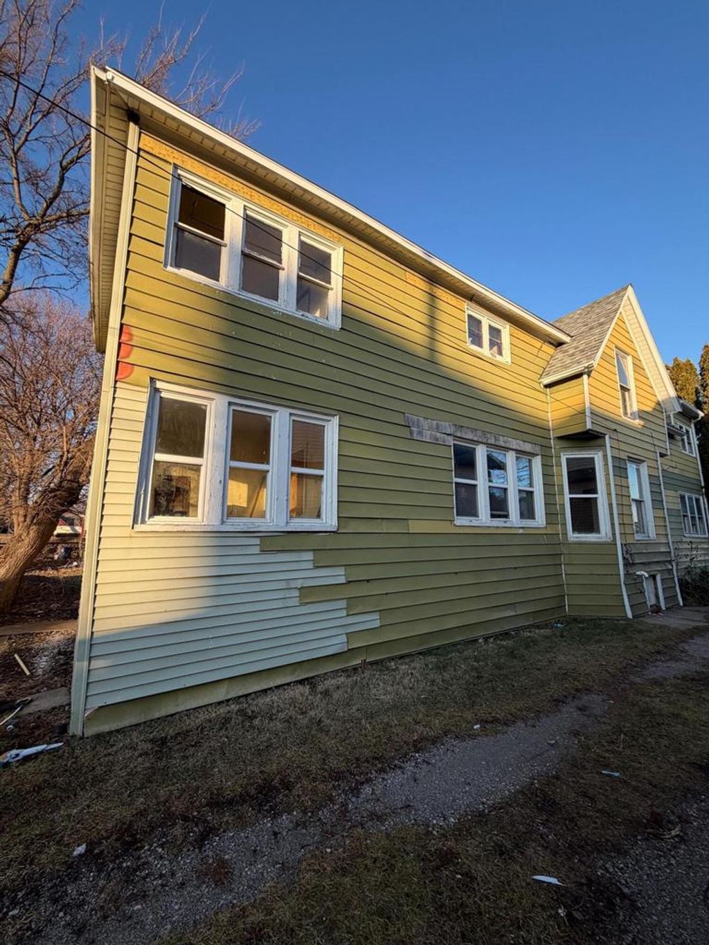 Photo of 1636 S Memorial DRIVE, Racine, WI 53403 (MLS # 1947025)