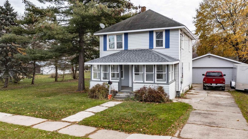 Photo of 265 Modoc STREET, Clintonville, WI 54929 (MLS # 50319280)
