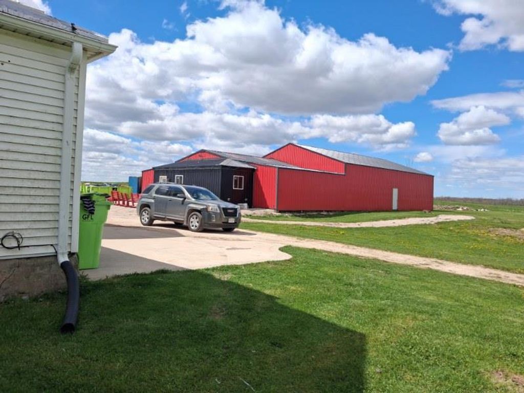 Photo of N5207 Lemke ROAD, Chilton, WI 53014 (MLS # 50324888)