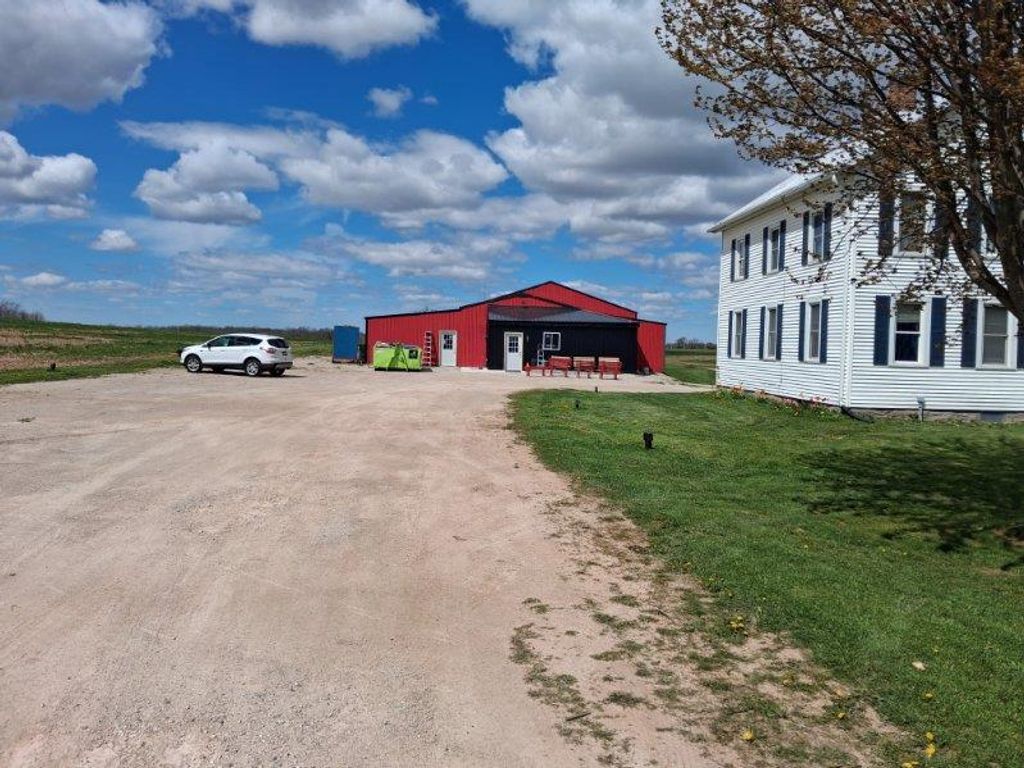 Photo of N5207 Lemke ROAD, Chilton, WI 53014 (MLS # 50324888)