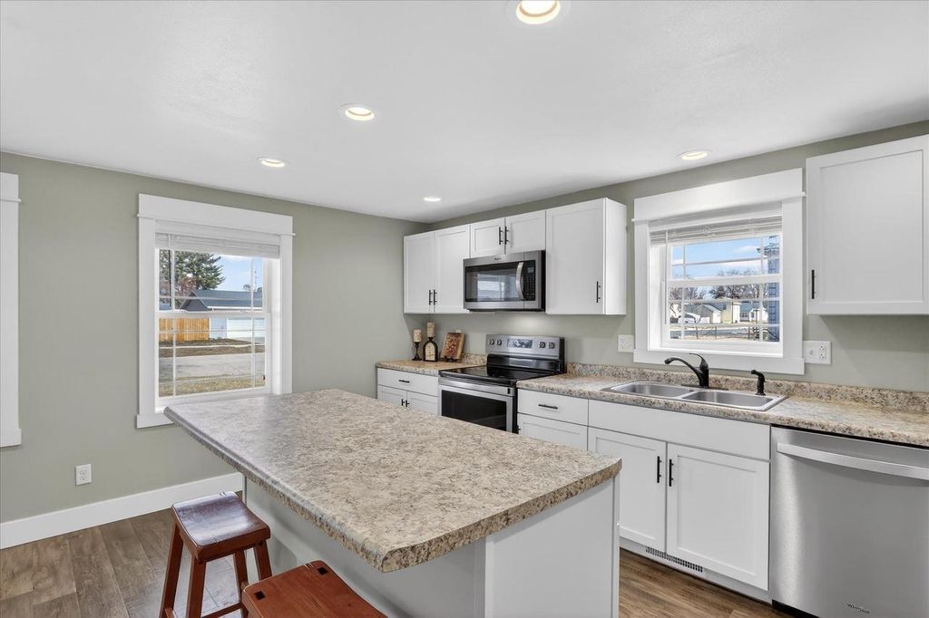 Photo of 1206 13th STREET, Brodhead, WI 53520 (MLS # 2016228)