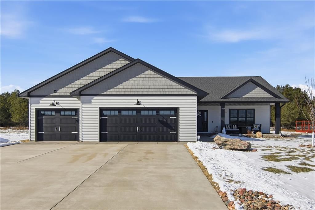 Photo of 3658 112th STREET, Chippewa Falls, WI 54729 (MLS # 1598321)