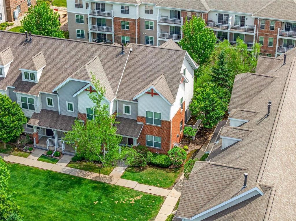 Photo of 719 Cricket LANE #1, Middleton, WI 53562 (MLS # 2021318)