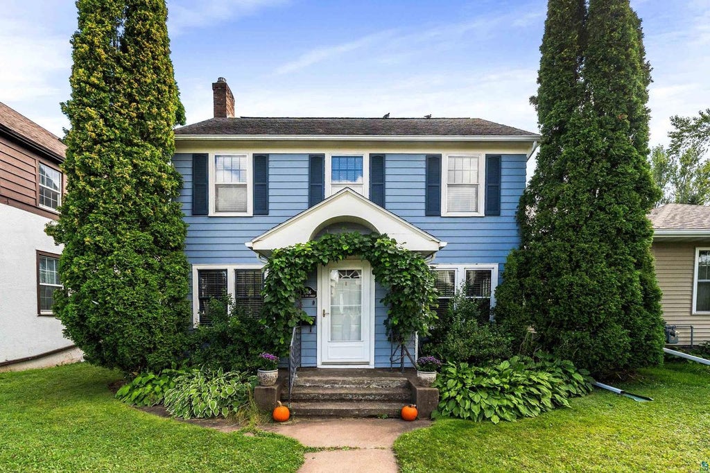 Photo of 1006 N 19th STREET, Superior, WI 54880 (MLS # 6127884)