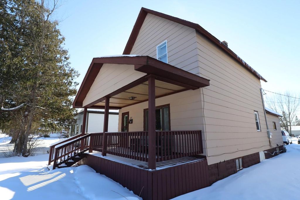 Photo of 1217 11th Ave W, Ashland, WI 54806 (MLS # 6123685)