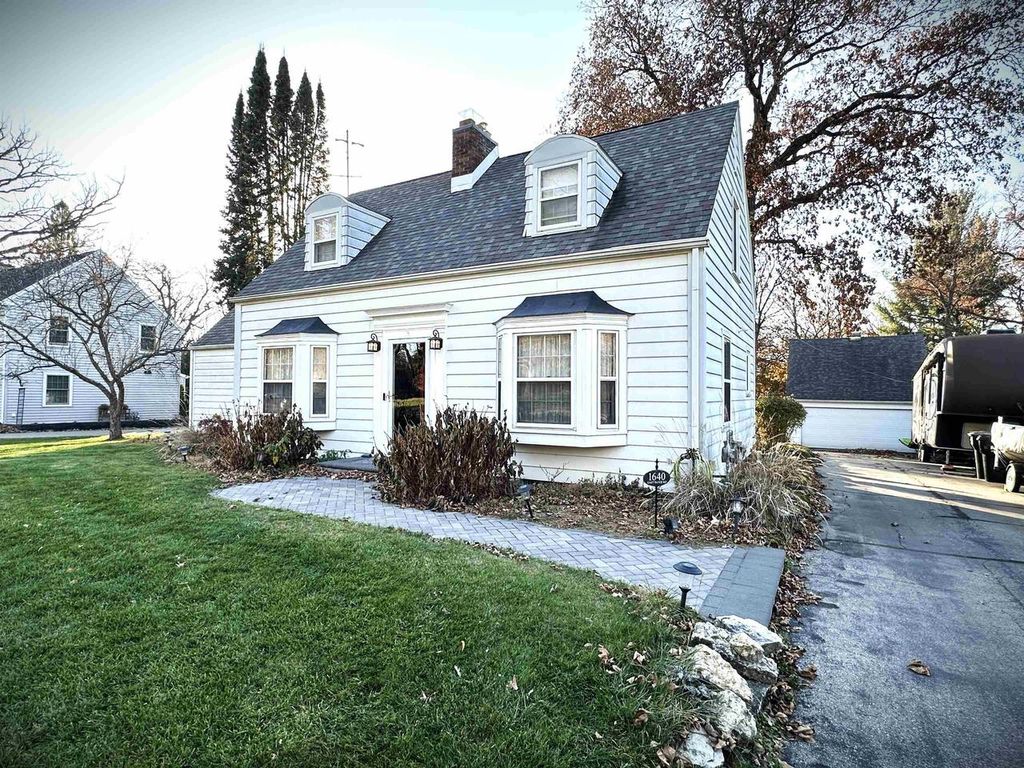 Photo of 1640 E Ridge ROAD, Beloit, WI 53511 (MLS # 2012560)