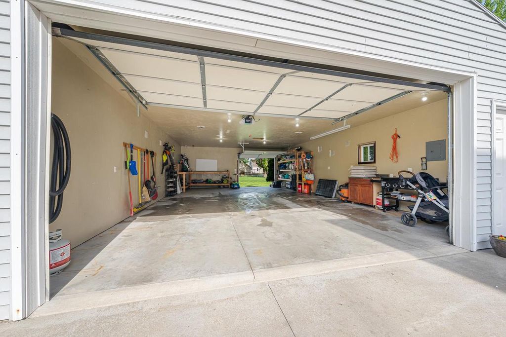 Photo of 249 S Willow STREET, Kimberly, WI 54136 (MLS # 50326060)