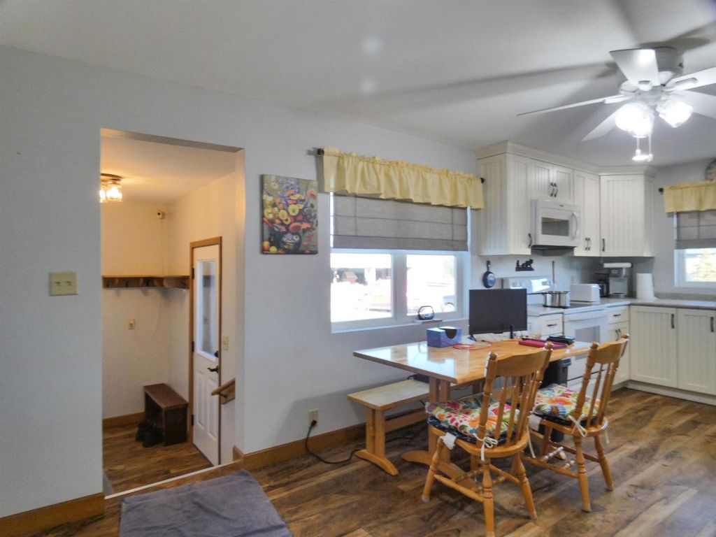 Photo of 2238 Golden Glow ROAD, De Pere, WI 54115 (MLS # 50318412)