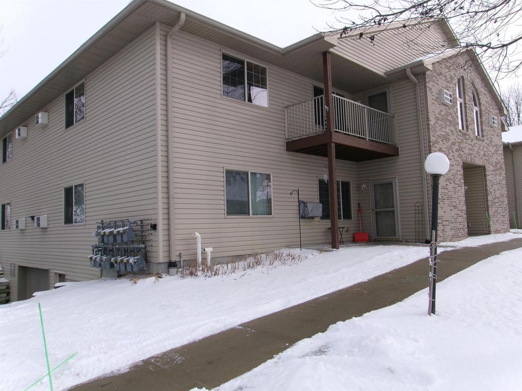 Photo of 333 Starkweather STREET, Beaver Dam, WI 53916 (MLS # 2015286)
