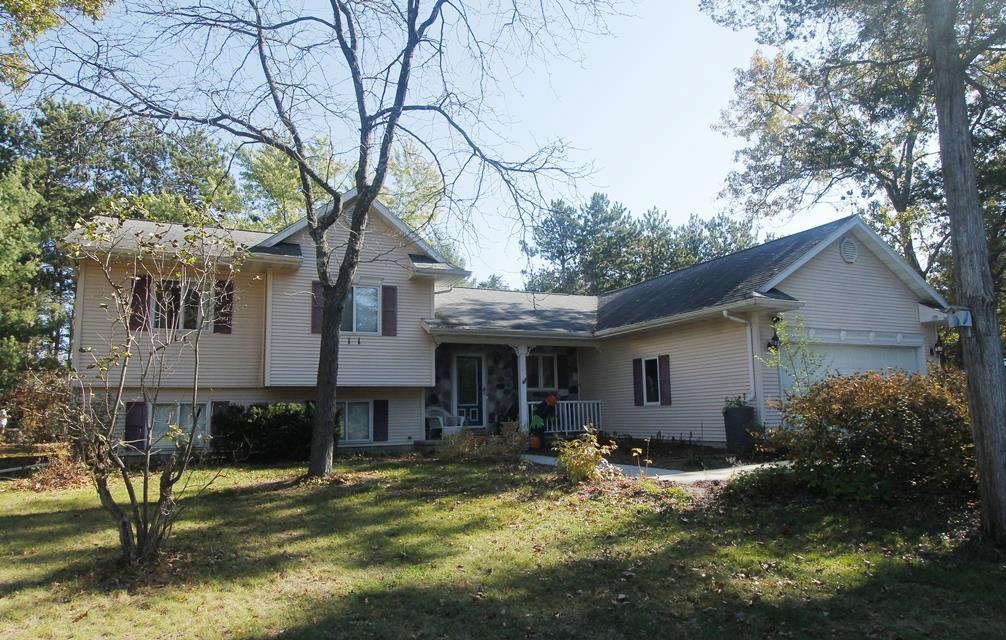 Photo of N5840 Oak Tree Acres, Princeton, WI 54968 (MLS # 2035205)