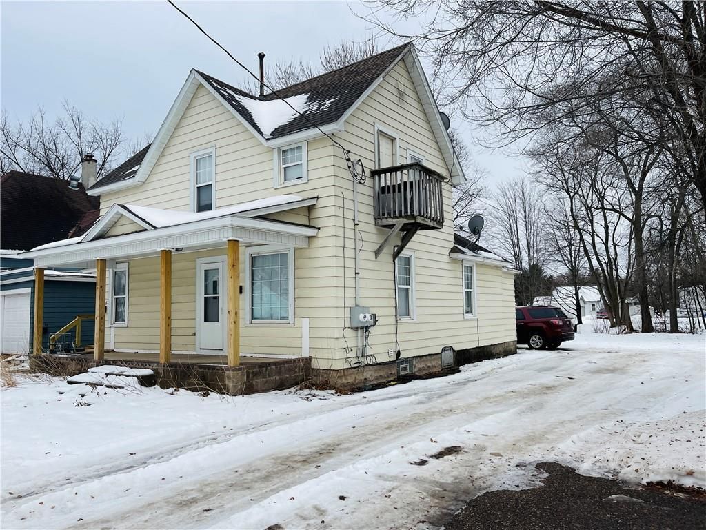 Photo of 2736 3rd STREET #1&amp;2, Eau Claire, WI 54703 (MLS # 1597579)