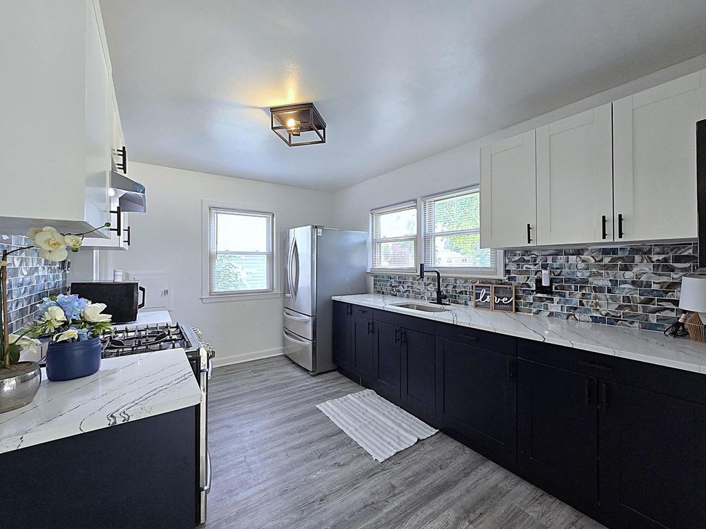 Photo of 3334 N 92nd STREET, Milwaukee, WI 53222 (MLS # 1939027)