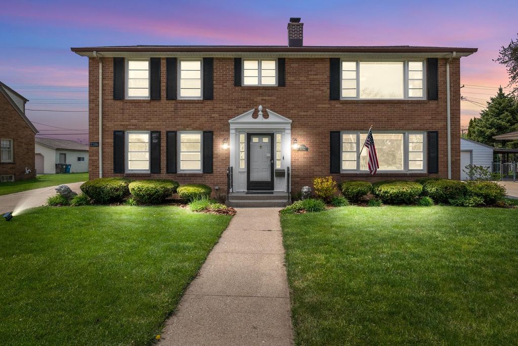 Photo of 2206 N Main STREET, Racine, WI 53402 (MLS # 1936942)