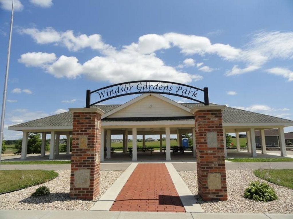 Photo of 3171 Lymans RUN, Sun Prairie, WI 53590 (MLS # 2018407)