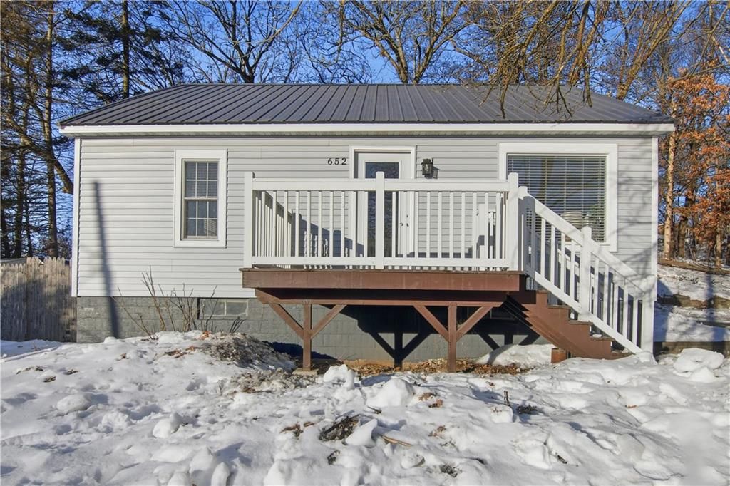 Photo of 652 Mt Nemo AVENUE, Eau Claire, WI 54703 (MLS # 1598308)