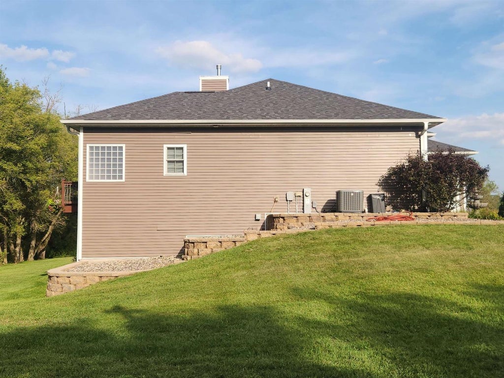 Photo of E9722 N Reedsburg ROAD, Reedsburg, WI 53959 (MLS # 2032150)