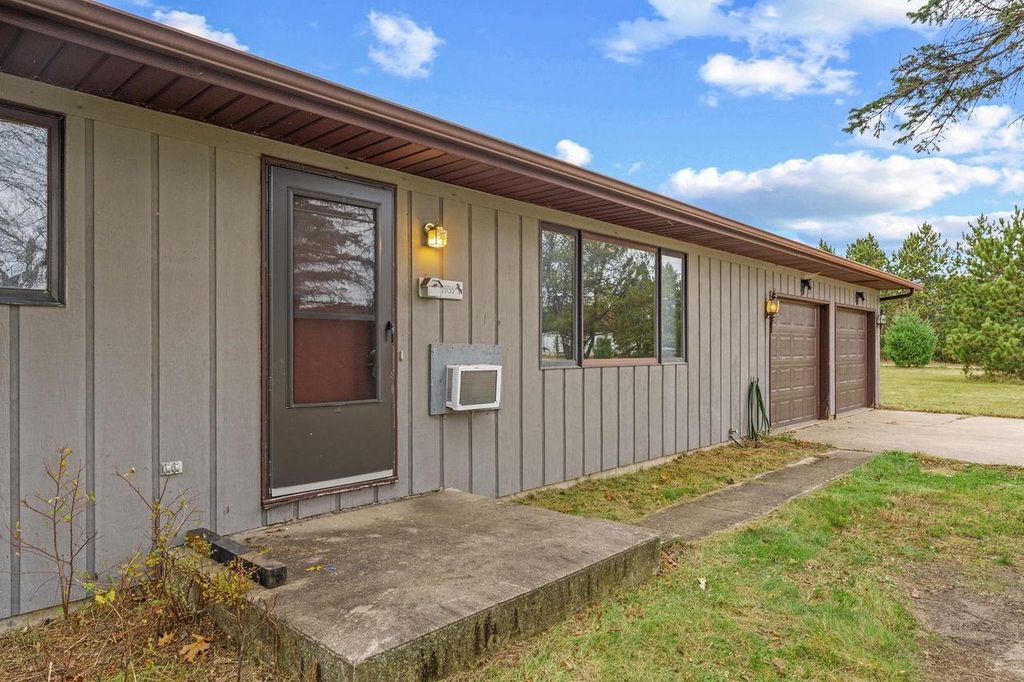 Photo of N4755 County Road HH, Mauston, WI 53948 (MLS # 2013069)