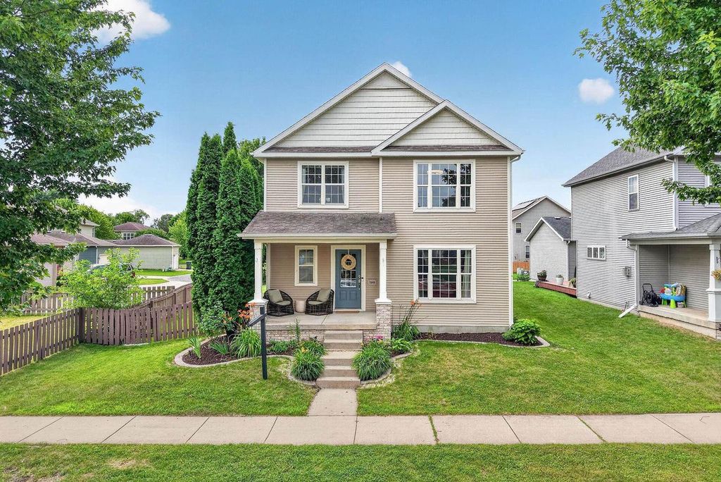 Photo of 7009 Dewdrop DRIVE, Madison, WI 53719 (MLS # 2027494)