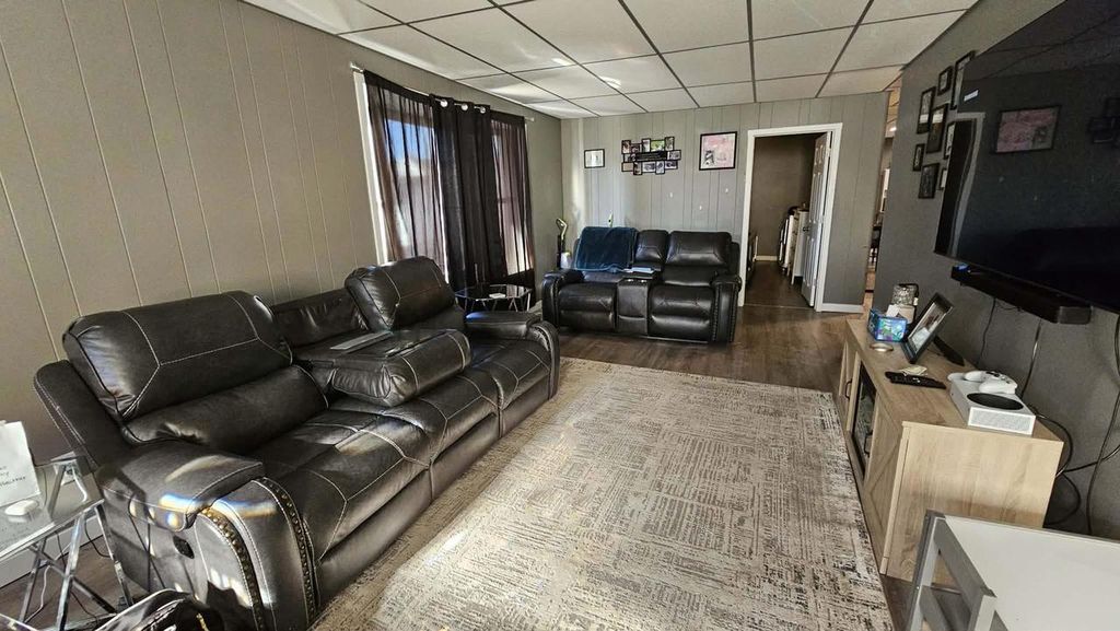 Photo of 1315 Doty STREET, Green Bay, WI 54301 (MLS # 50321216)