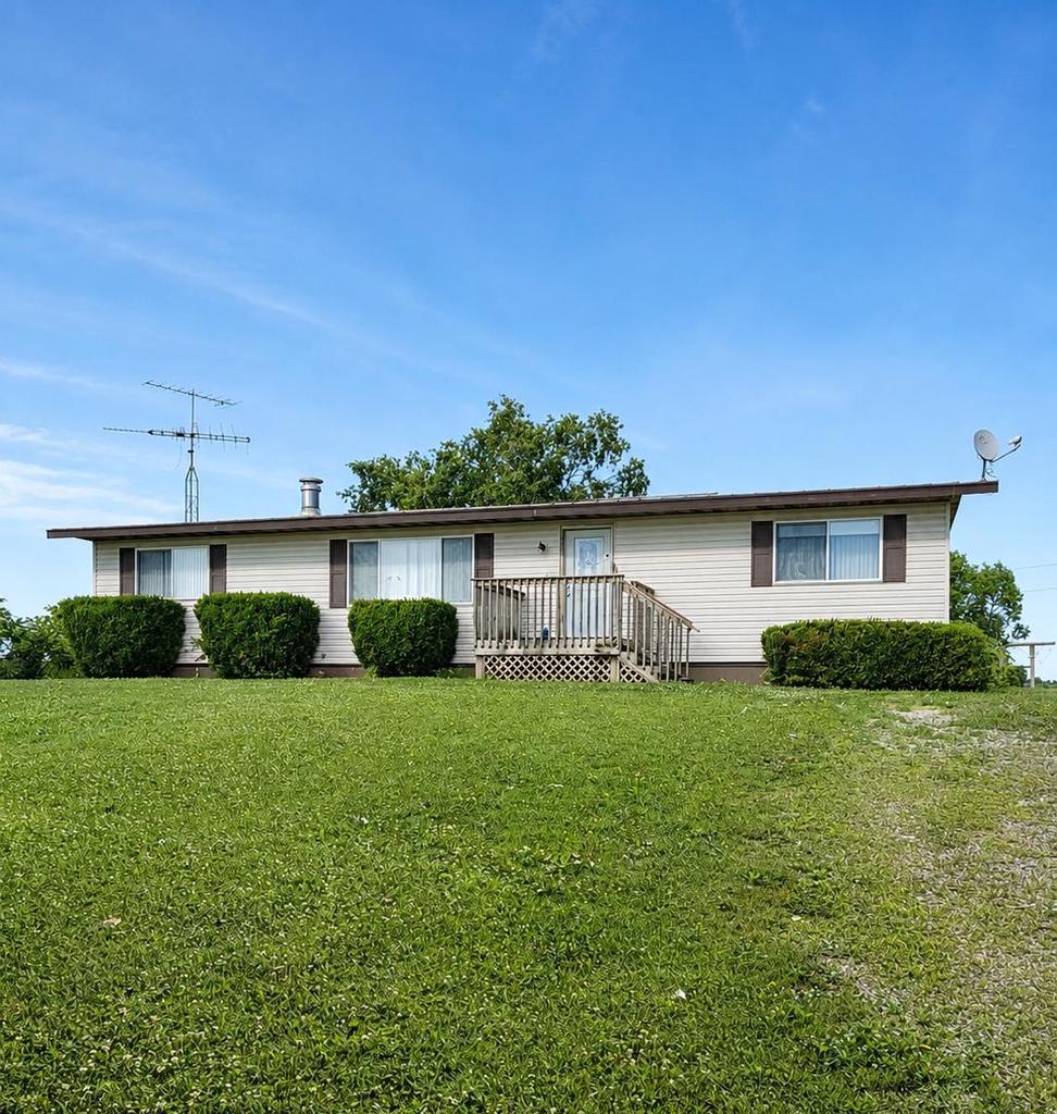 Photo of E18861 County Road FF, Hillsboro, WI 54634 (MLS # 2025810)