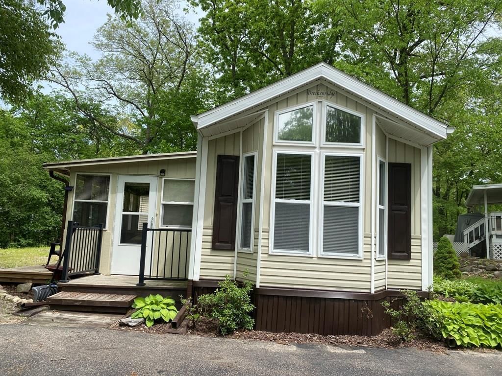 Photo of 273 Oak LANE, Edgerton, WI 53534 (MLS # 2023630)