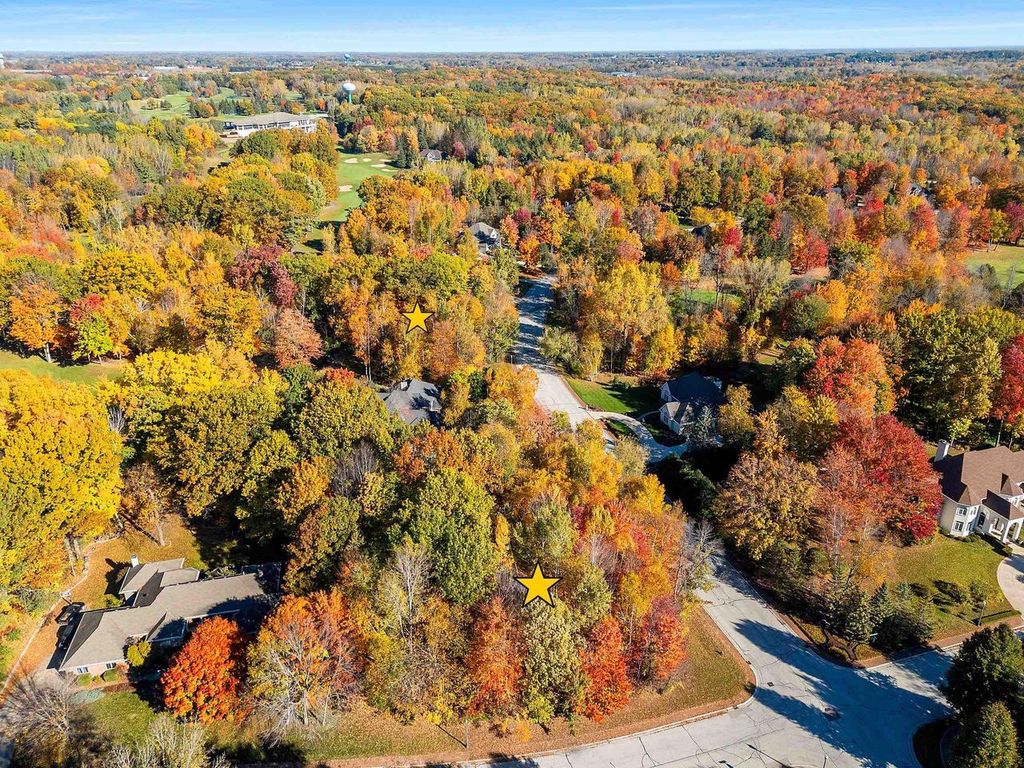 Photo of 966 Thornberry Creek DRIVE, Oneida, WI 54155 (MLS # 50317166)
