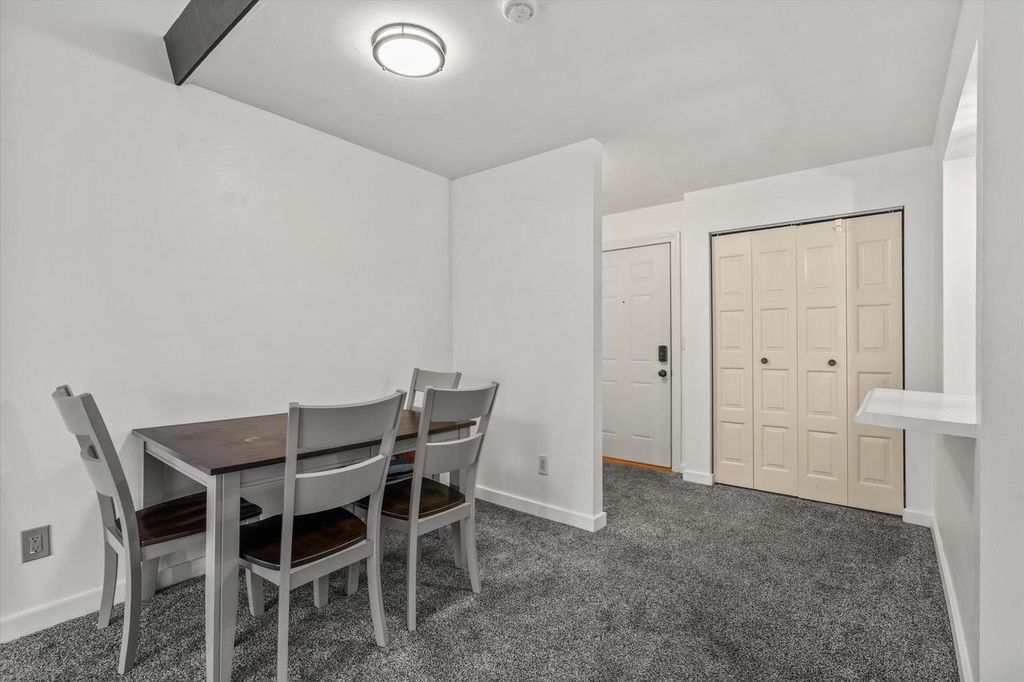 Photo of 2686 Humboldt ROAD #14, Green Bay, WI 54311 (MLS # 50325027)