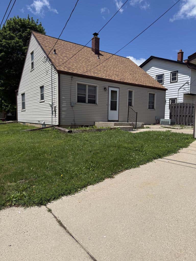 Photo of 836 S 109th STREET, Milwaukee, WI 53214 (MLS # 1970662)