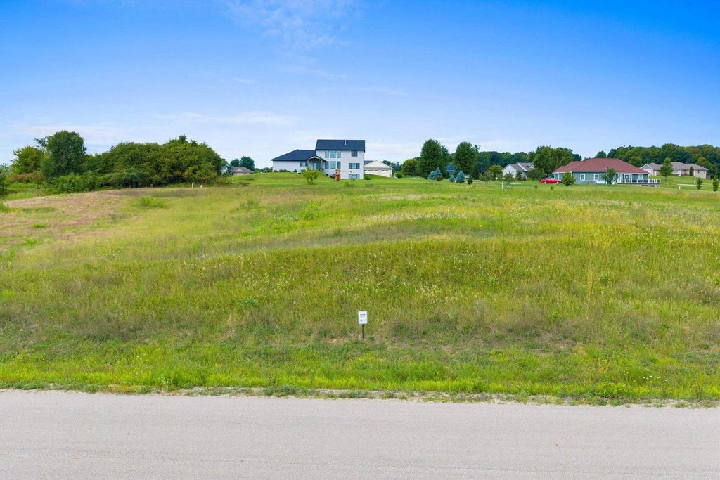 Photo of N205 Brairwood LANE, Fremont, WI 54940 (MLS # 50334191)