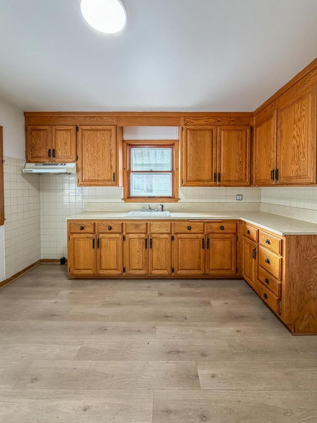 Photo of 2901 Delaware AVENUE, Racine, WI 53403 (MLS # 1947651)