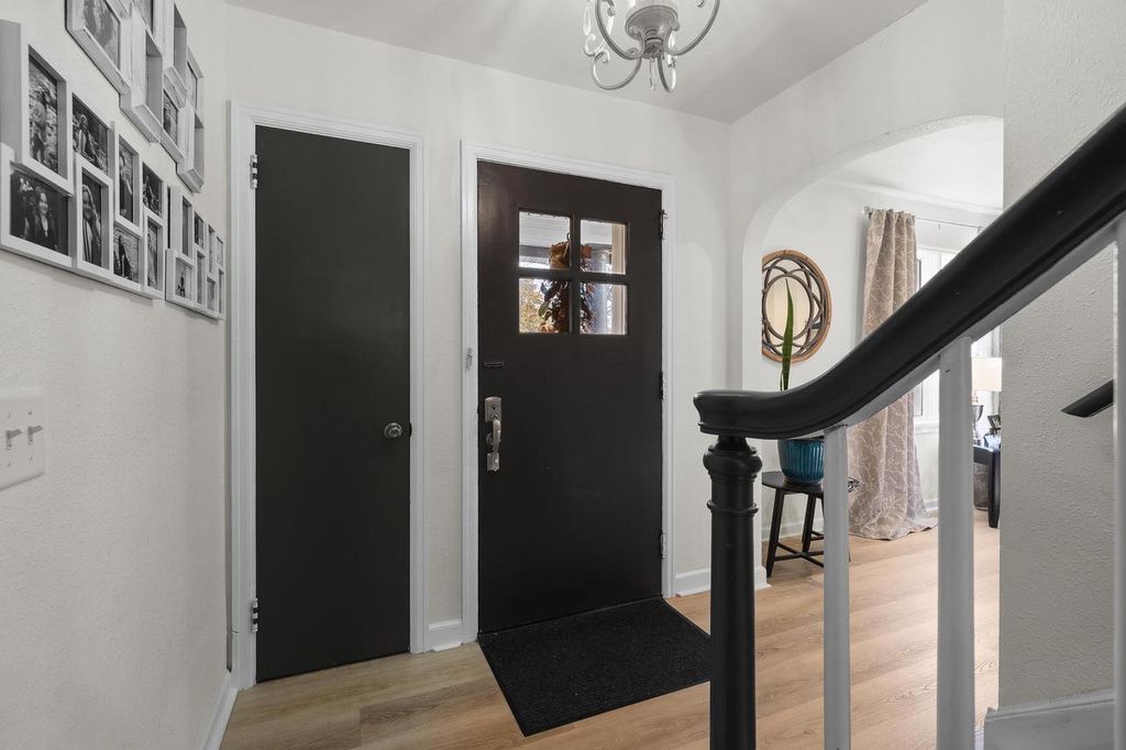 Photo of 40 Hillcrest DRIVE, Stevens Point, WI 54481 (MLS # 22505153)