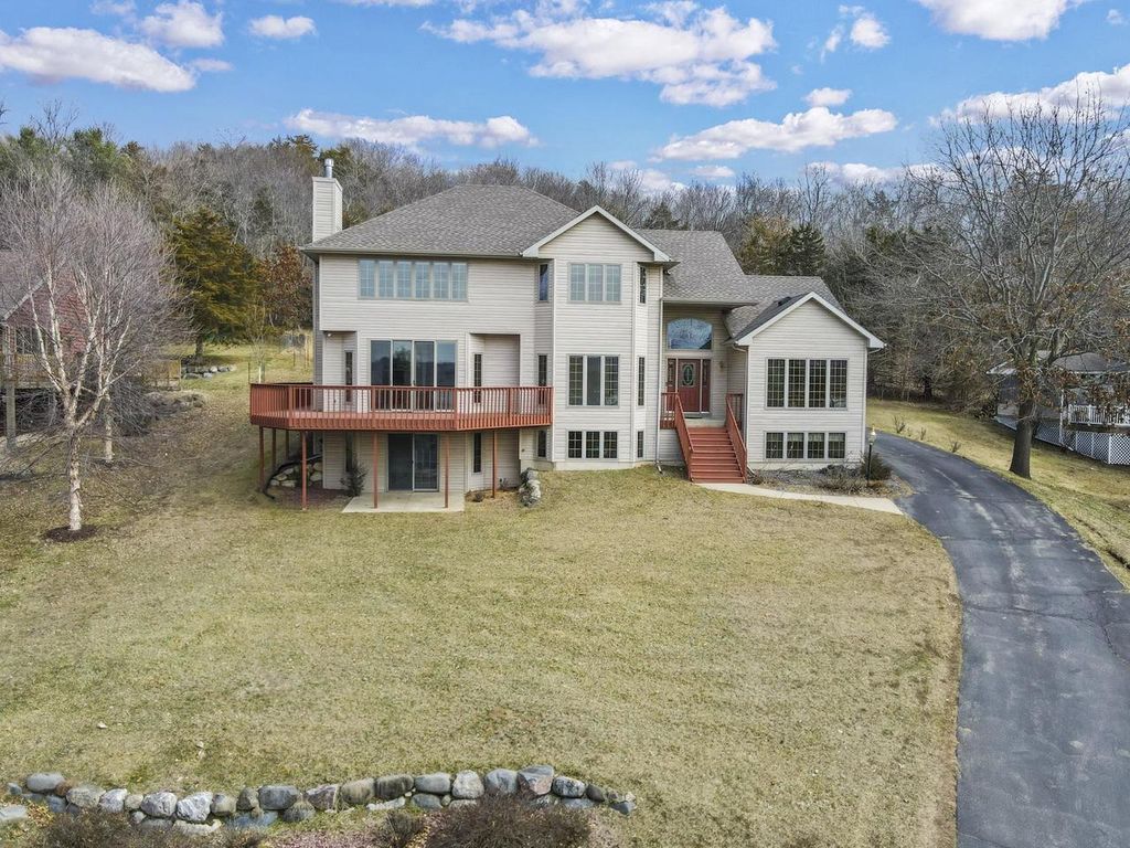 Photo of N2756 Demynck ROAD, Lodi, WI 53555 (MLS # 2018265)