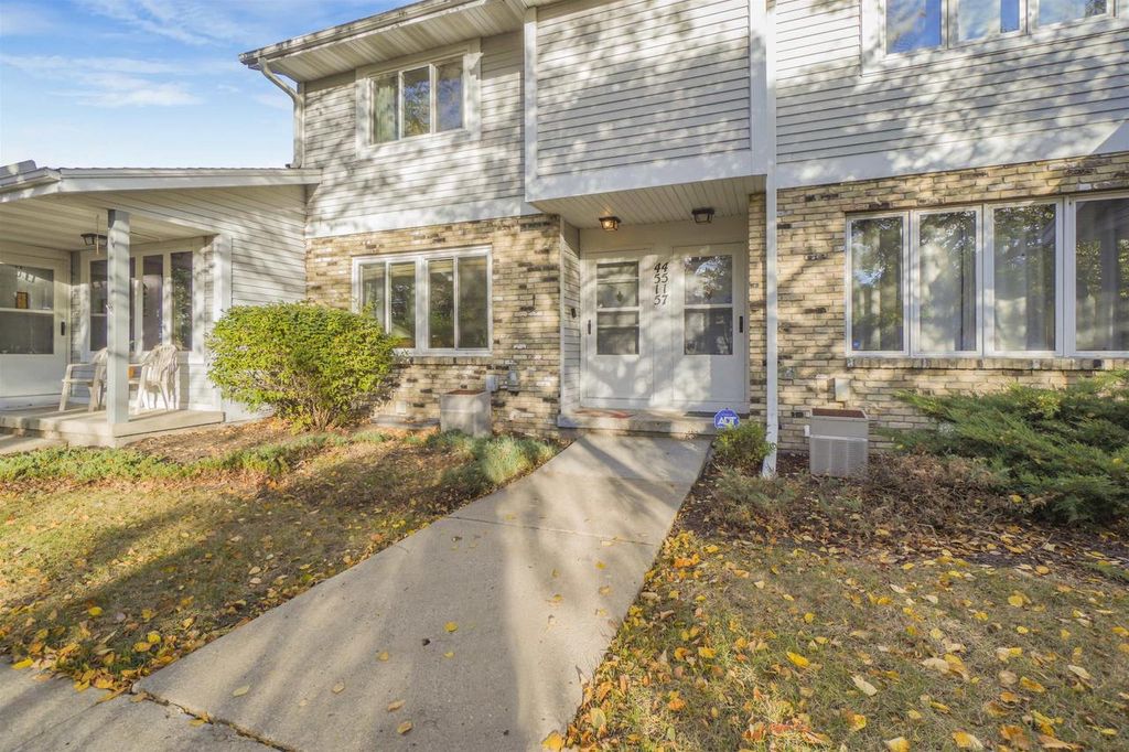 Photo of 4515 Martha LANE, Madison, WI 53714 (MLS # 2011455)