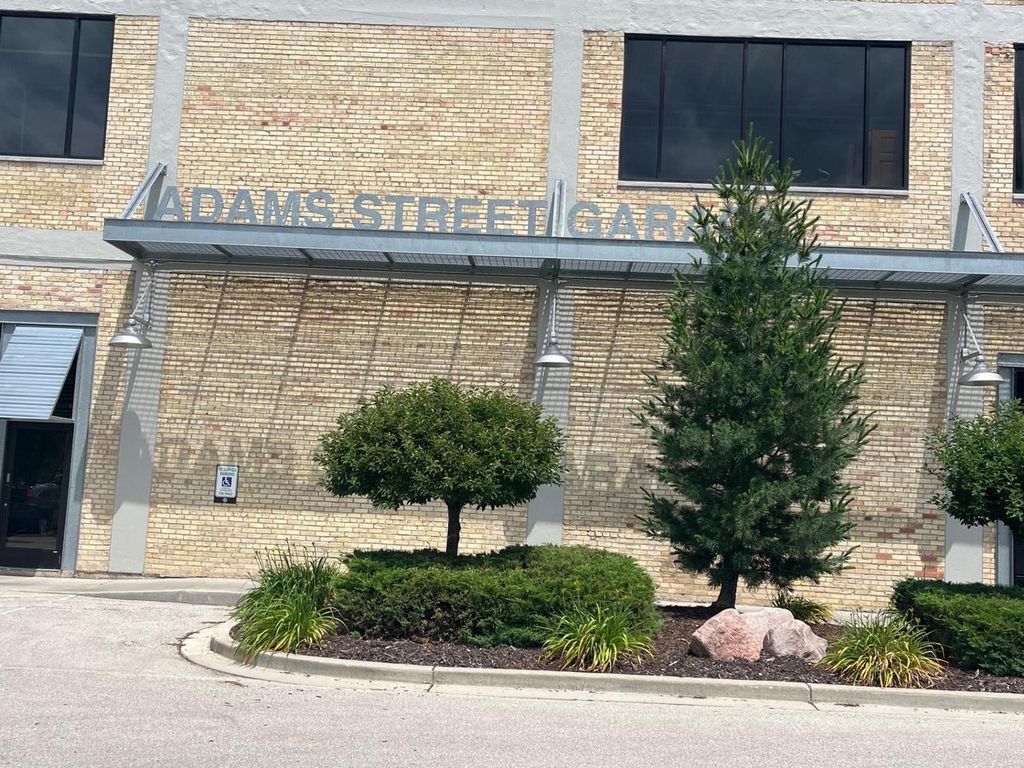 Photo of 118 S Adams STREET, Green Bay, WI 54301 (MLS # 50320265)