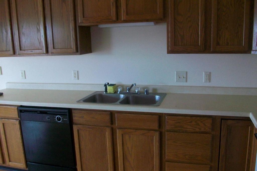 Photo of 612-614 N Main STREET, Fall River, WI 53932 (MLS # 2015914)