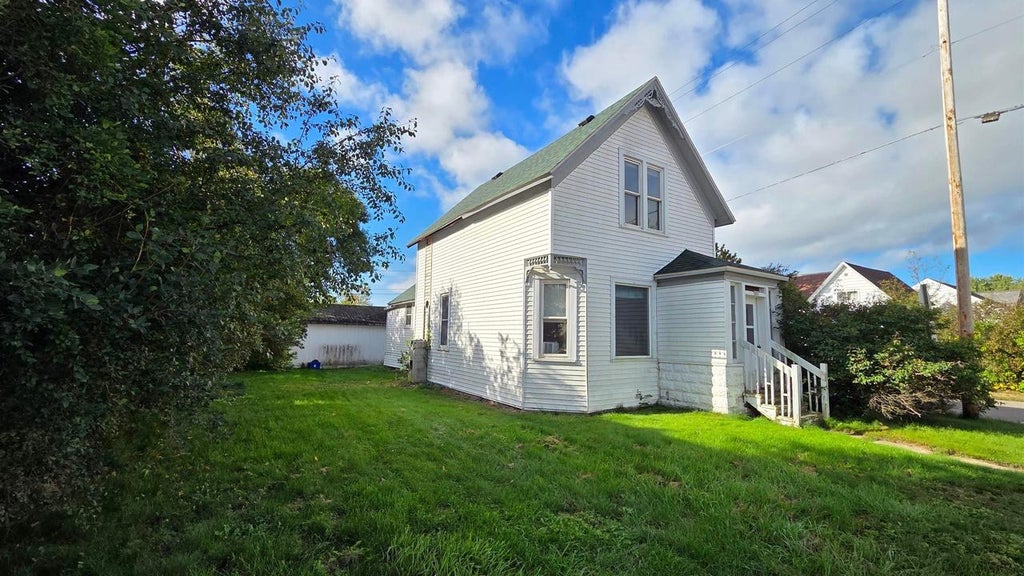 Photo of 301 E 1st STREET, Merrill, WI 54452 (MLS # 22604761)
