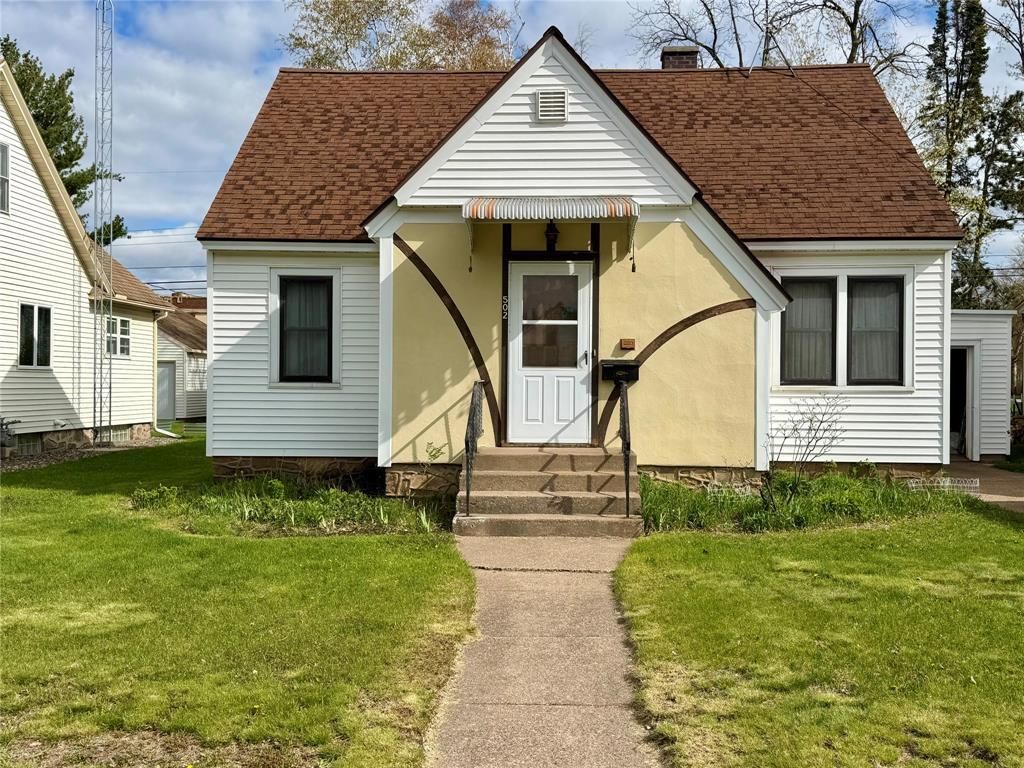 Photo of 502 Mansfield STREET, Chippewa Falls, WI 54729 (MLS # 1600687)