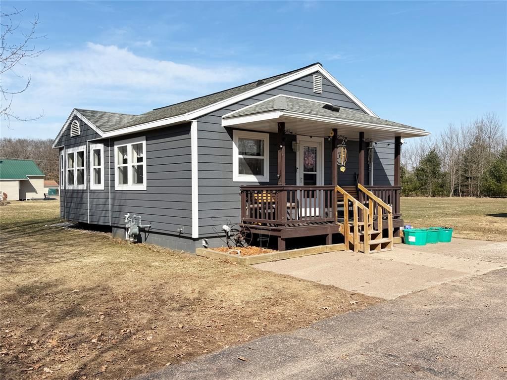 Photo of 919 24 1/4 STREET, Chetek, WI 54728 (MLS # 1599363)