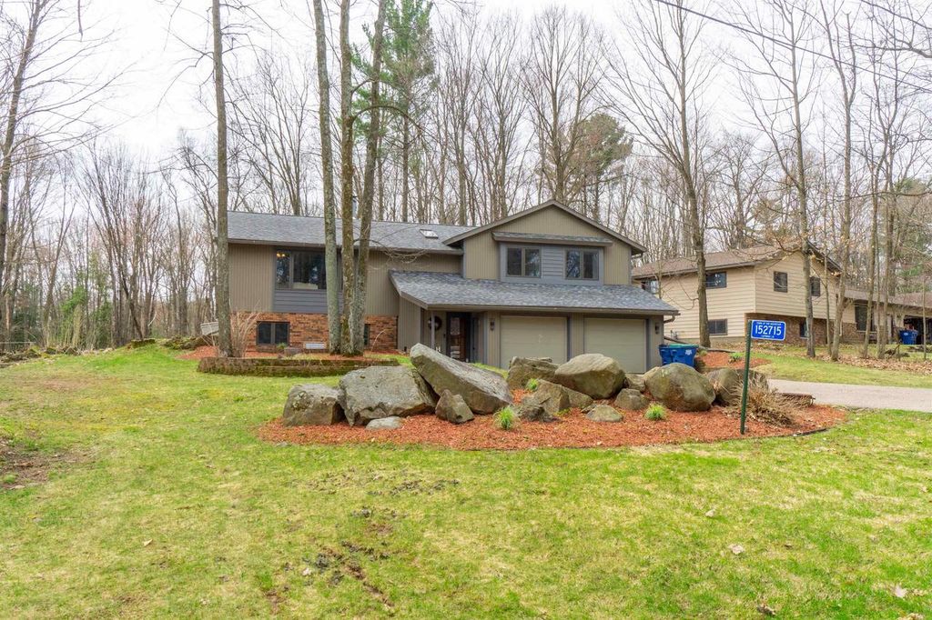 Photo of 152715 Lapwing LANE, Wausau, WI 54401 (MLS # 22601514)