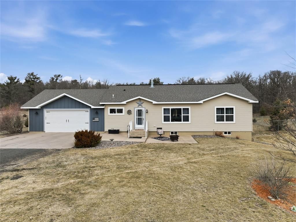 Photo of 17768 120th AVENUE, Chippewa Falls, WI 54729 (MLS # 1599431)