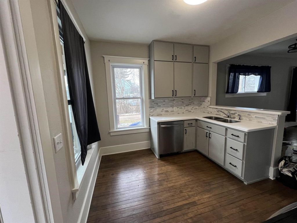 Photo of 339 E Richland STREET, Lone Rock, WI 53556 (MLS # 2014769)