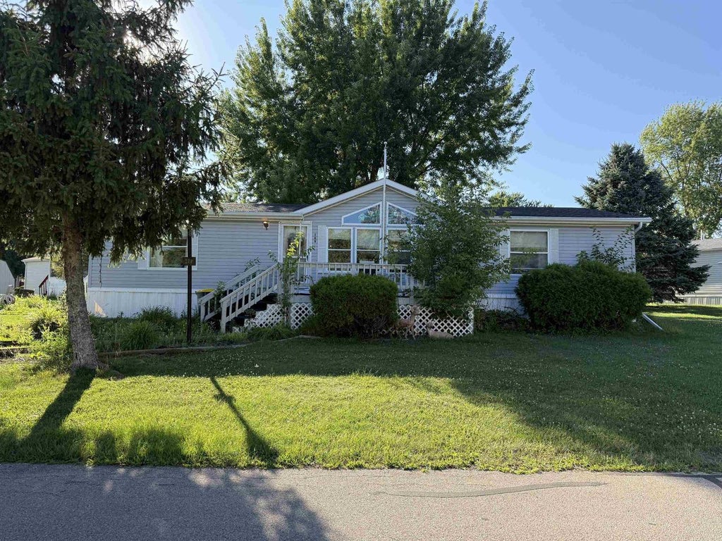 Photo of 169 Timber Ridge STREET, Wisconsin Dells, WI 53965 (MLS # 2030055)