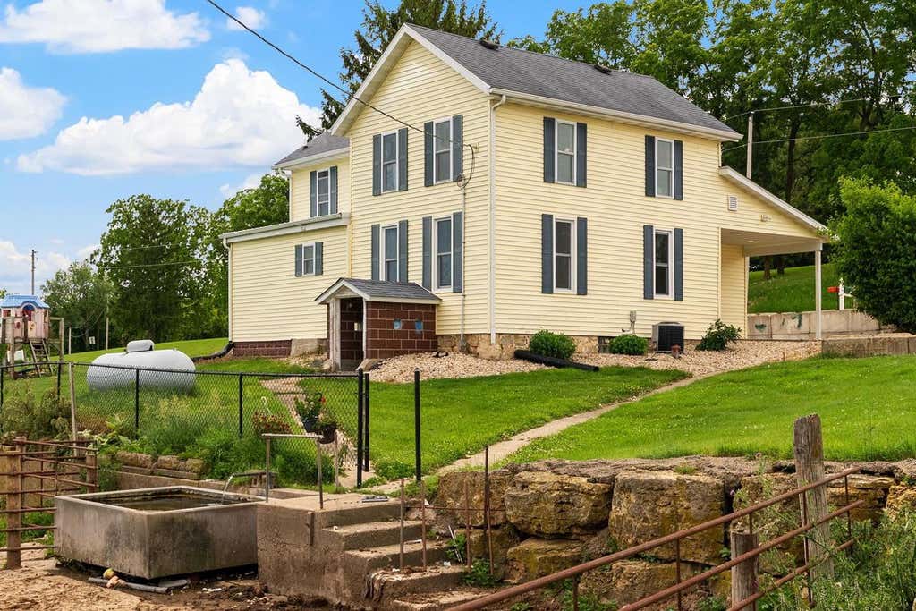Photo of 4239 Reeson ROAD, Barneveld, WI 53507 (MLS # 2030042)